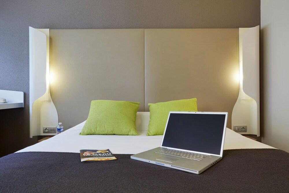B&B Hotel Roissy - Saint Witz Ex-Campanile Roissy - Saint Witz Exteriér fotografie